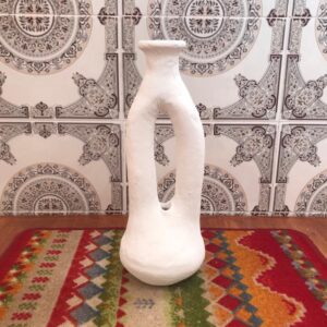 Vase artisanal marocain traditionnel forme unique